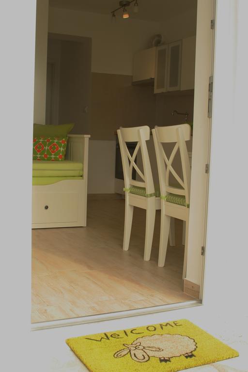 Apartments Irina Ičići Esterno foto