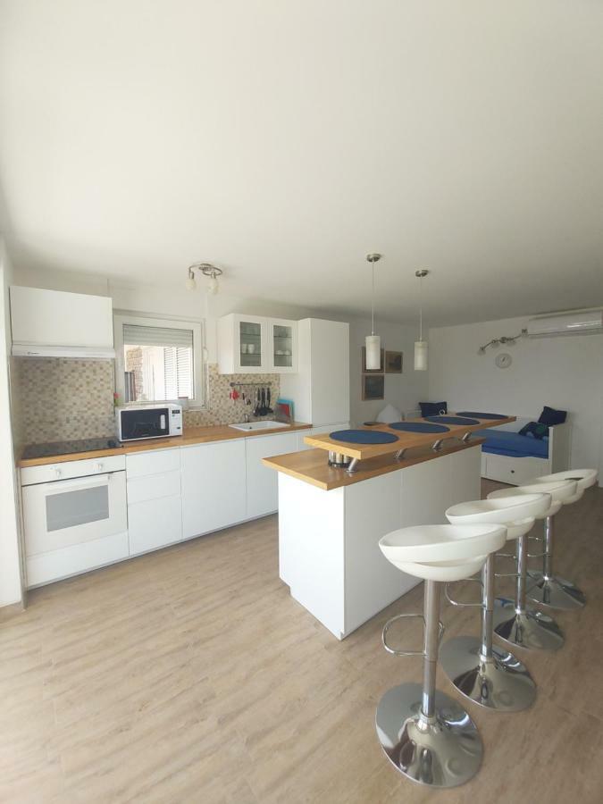 Apartments Irina Ičići Esterno foto